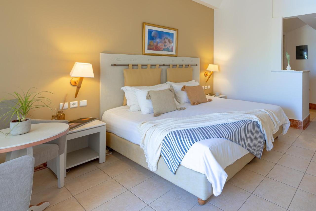 Giannoulis - Santa Marina Plaza (Adults Only) Hotel Agia Marina  Bagian luar foto