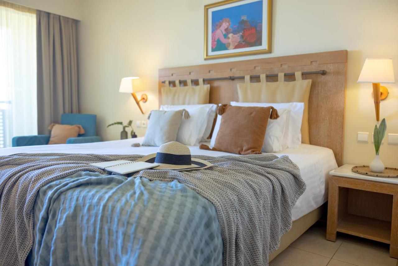Giannoulis - Santa Marina Plaza (Adults Only) Hotel Agia Marina  Bagian luar foto